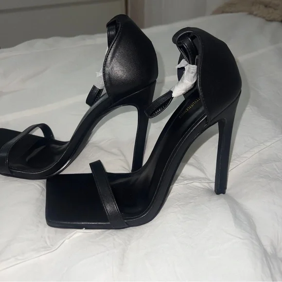 NWOT PLT Black Clover Barely There Square Toe Strappy Heels - Picture 7 of 16